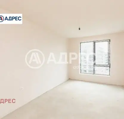 Photo 2 — Three-room apartment with terrace in Vuzrazhdane 1 residential complex, Varna