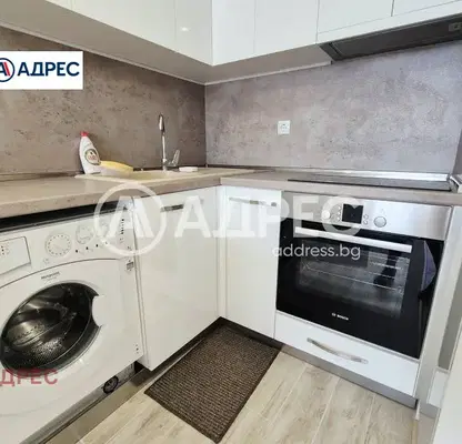 Photo 2 — 2-bedroom apartment in Varna, Vyzrajdane 1