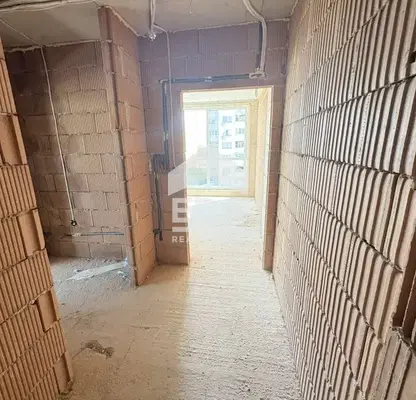 Снимка 4 — Двустаен апартамент 62 кв.м. във Възраждане 2 с лоджия