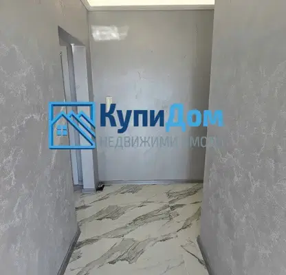 Photo 5 — Three-room apartment in Vazrazhdane 2 with terrace