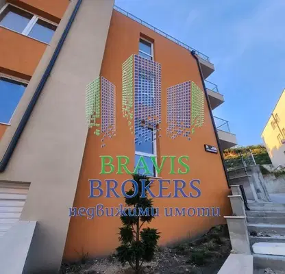 Photo 2 — 2-bedroom apartment in Varna, Vyzrajdane 3