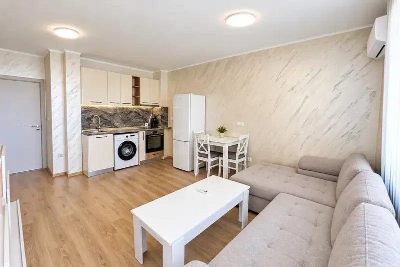 Two-room apartment in Varna, Vazrazhdane 3 with terrace