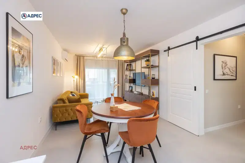 Two-room apartment in Zavod Druzhba, Varna with terrace