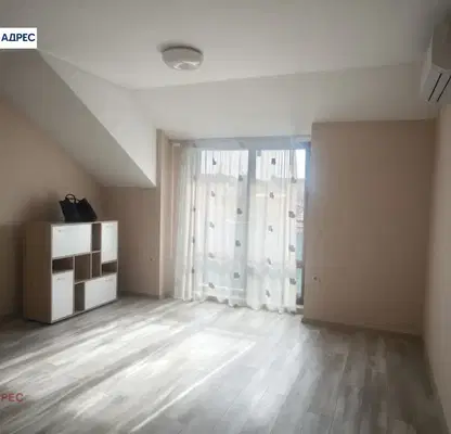 Photo 2 — Three-room apartment with parking space in Zimno Kino Trakiya, Varna