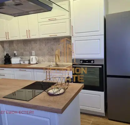 Photo 3 — Three-room apartment in Zimno Kino Trakiya, Varna with terrace