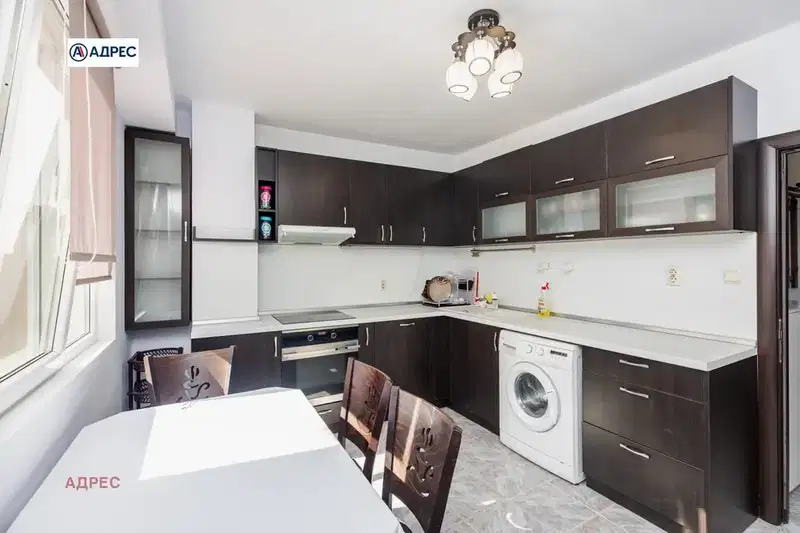3-bedroom apartment in Varna, Zimno Kino Trakiya