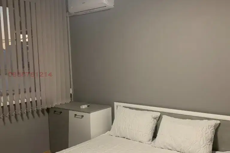Four-room apartment with sea view in Zimno Kino Trakiya, Varna