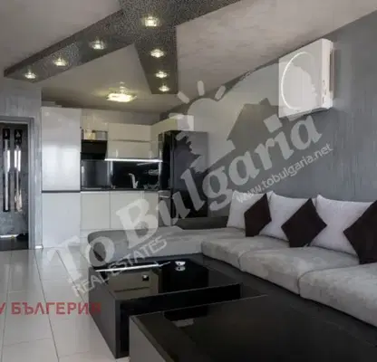 Photo 2 — Three-room apartment with two terraces in Akatsia, Veliko Tarnovo