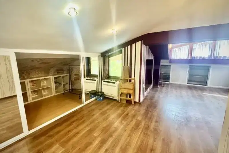 Multi-room apartment with 3 bedrooms in the centre of Veliko Tarnovo