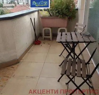 Снимка 5 — Студио апартамент в Център, Велико Търново с панорамна тераса