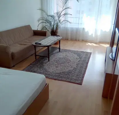 Photo 2 — One-room apartment in Center, Veliko Tarnovo, with separate kitchen