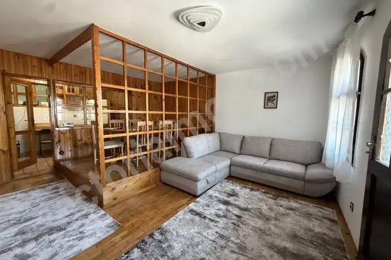 3-bedroom apartment in Veliko Tyrnovo, Centyr