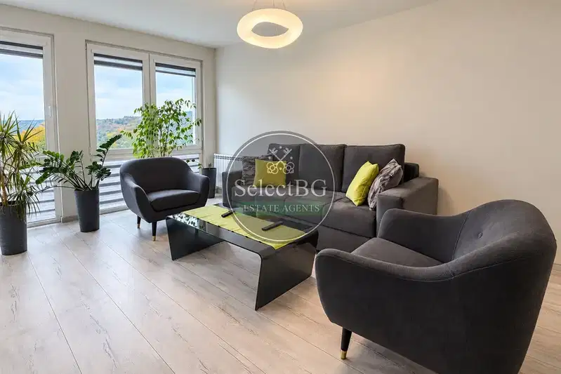 3-bedroom apartment in Veliko Tyrnovo, Centyr