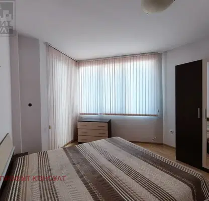 Снимка 5 — 3-стаен апартамент в Зона Б, Велико Търново с две тераси