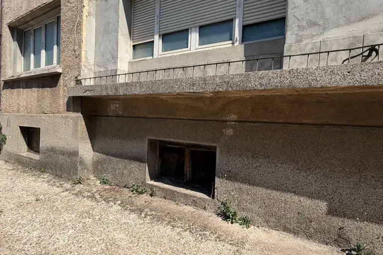 2-bedroom apartment in Vraca, Centyr