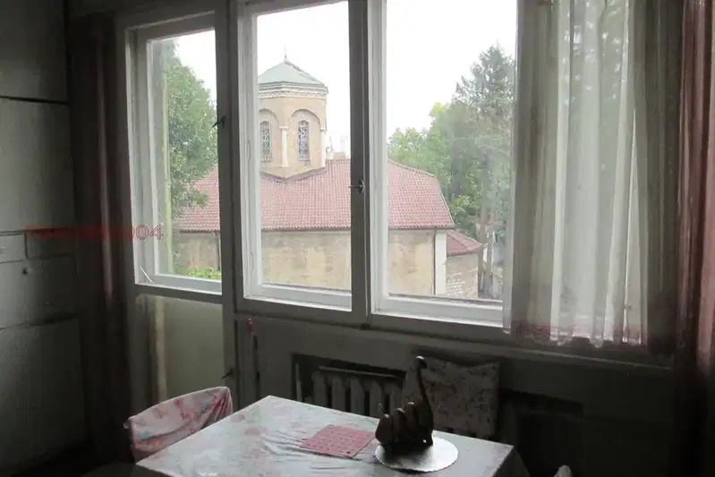 3-bedroom apartment in Vraca, Centyr