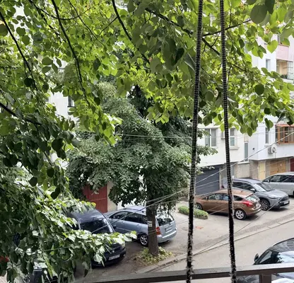 Снимка 5 — Тристаен апартамент в идеален център на Враца с ремонт