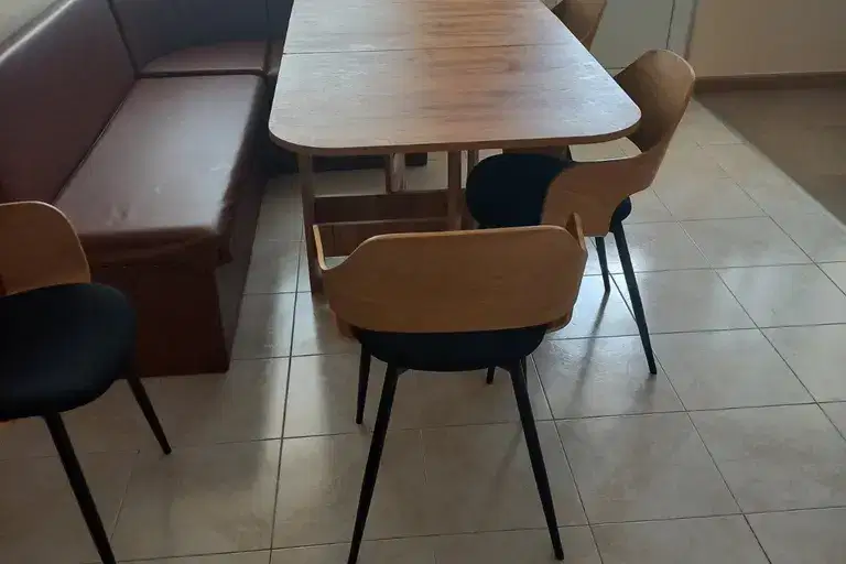 4-bedroom apartment in Vraca, Centyr