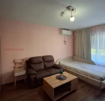 Снимка 2 — Едностаен апартамент в кв. 72, Враца с климатик и асансьор