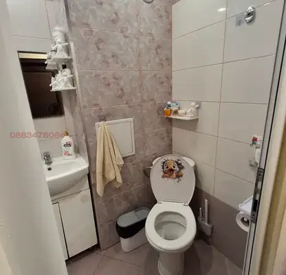 Снимка 5 — Едностаен апартамент в кв. 72, Враца с климатик и асансьор