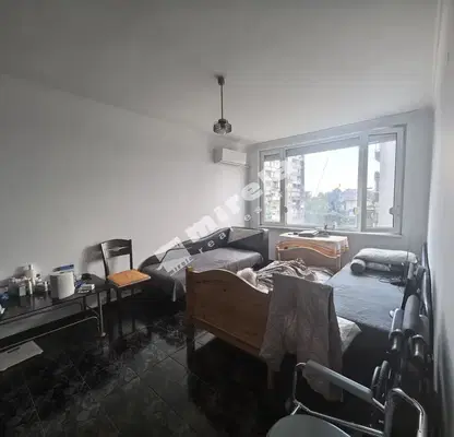 Photo 5 — Brick one-room apartment with south aspect in the centre of Yambol