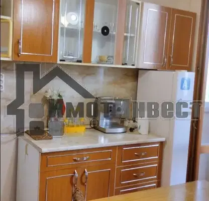 Photo 2 — 1-bedroom apartment in Yambol, Centyr