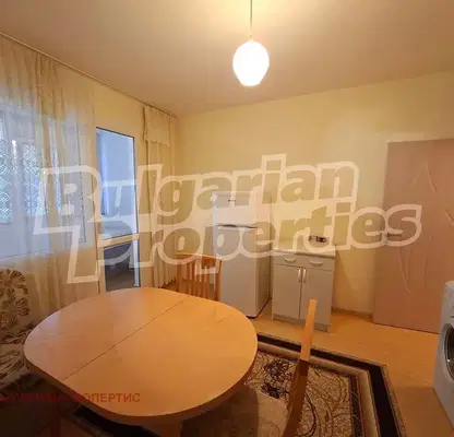 Photo 3 — 2-bedroom apartment in Yambol, Centyr