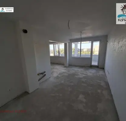 Photo 3 — 4-bedroom apartment in Yambol, Iztok