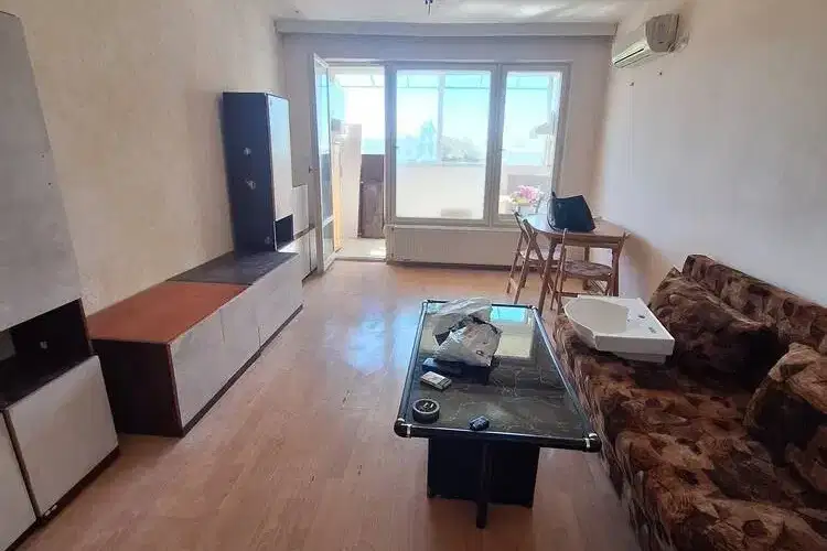 Two-room apartment with large terrace in Zlaten Rog, Yambol