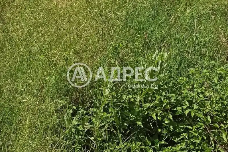 Парцел в Банкя