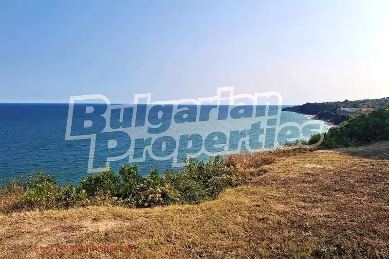Парцел във Варна, Бяла