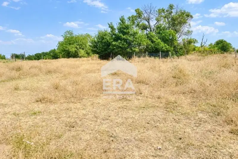 Plot in Haskovo, Hisarya
