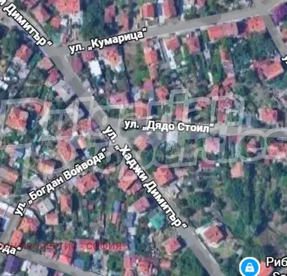 Photo 2 — Plot in Novi Iskyr