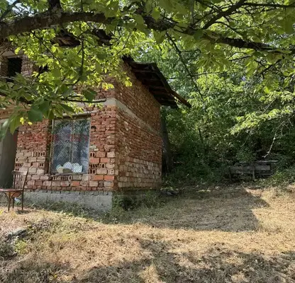Photo 4 — Plot in Novi Iskyr