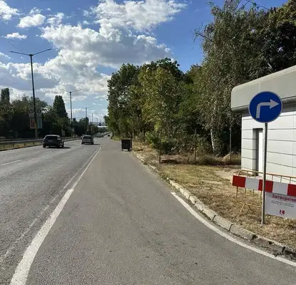 Снимка 4 — Парцел в Перник, Промишлена зона