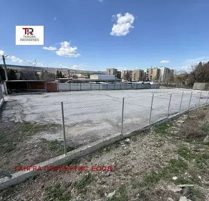 Photo 2 — Plot in Pernik, Radomir