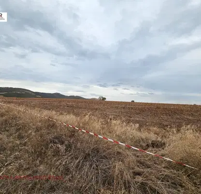 Снимка 3 — Парцел в Перник, Радомир