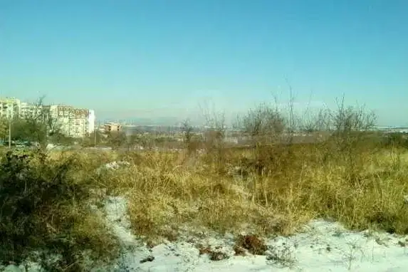 Plot in Ruse, Centyr