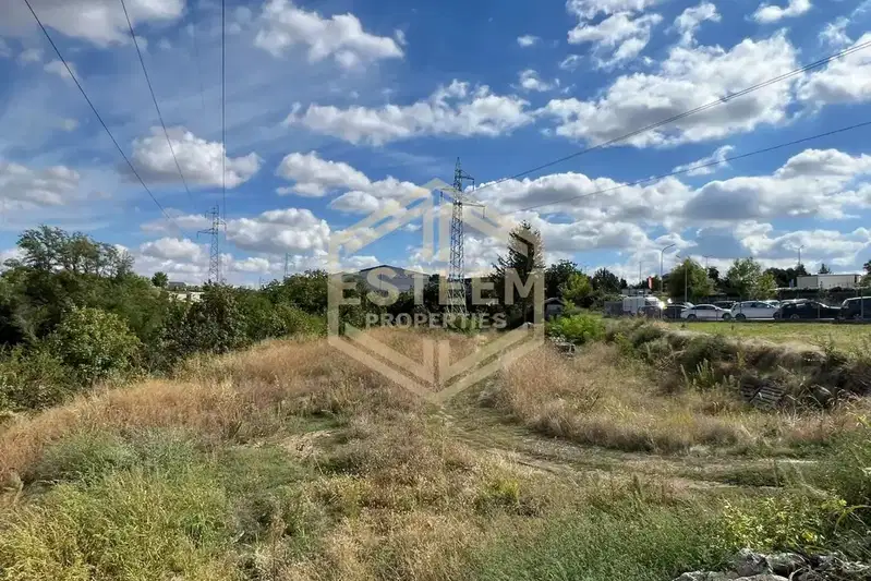 Plot in Ruse, Rusofili