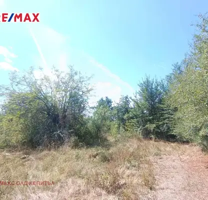 Photo 4 — Plot in Gabrovo, Balvancite