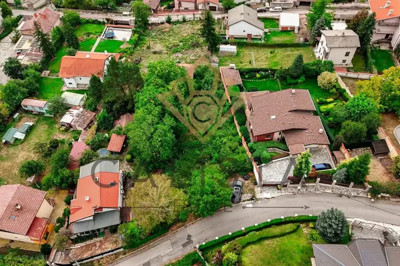 Парцел в с. Бистрица