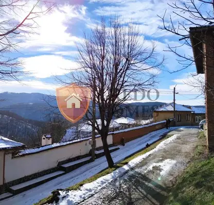 Photo 2 — Plot in Veliko Tyrnovo, Debeli Ryt