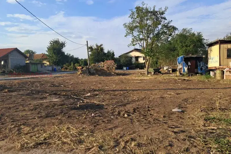 Парцел във Варна, с. Доброплодно
