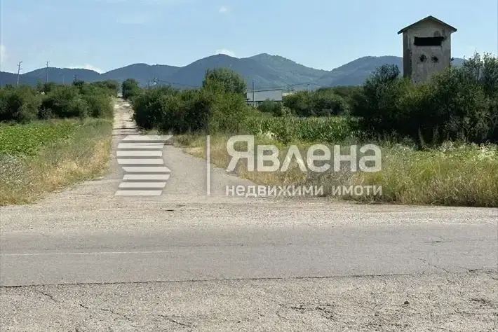 Парцел в с. Доброславци