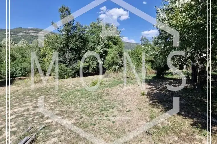 Plot in Gabrovo, s. Gledatsi