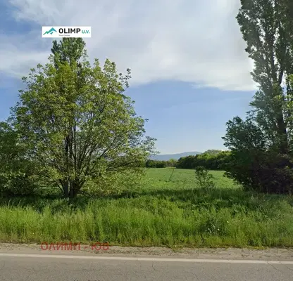 Photo 2 — Plot in Gorni Bogrov