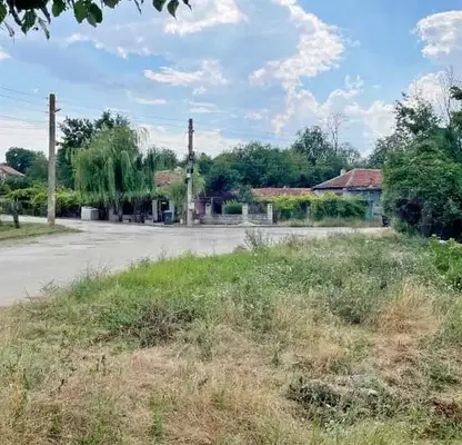 Снимка 3 — Парцел във Варна, с. Гроздьово