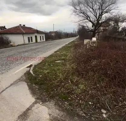 Photo 3 — Plot in Pernik, Izvor