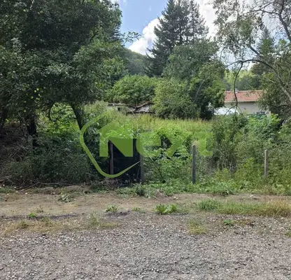 Photo 5 — Plot in Jeleznica