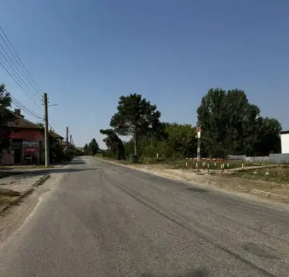 Снимка 4 — Парцел в Плевен, с. Комарево